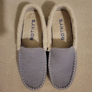 Rothys Merino slipper in glacier size 7